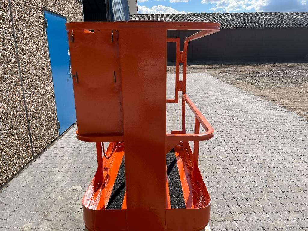 JLG 1230 ES Vertikalne radne podizne platforme