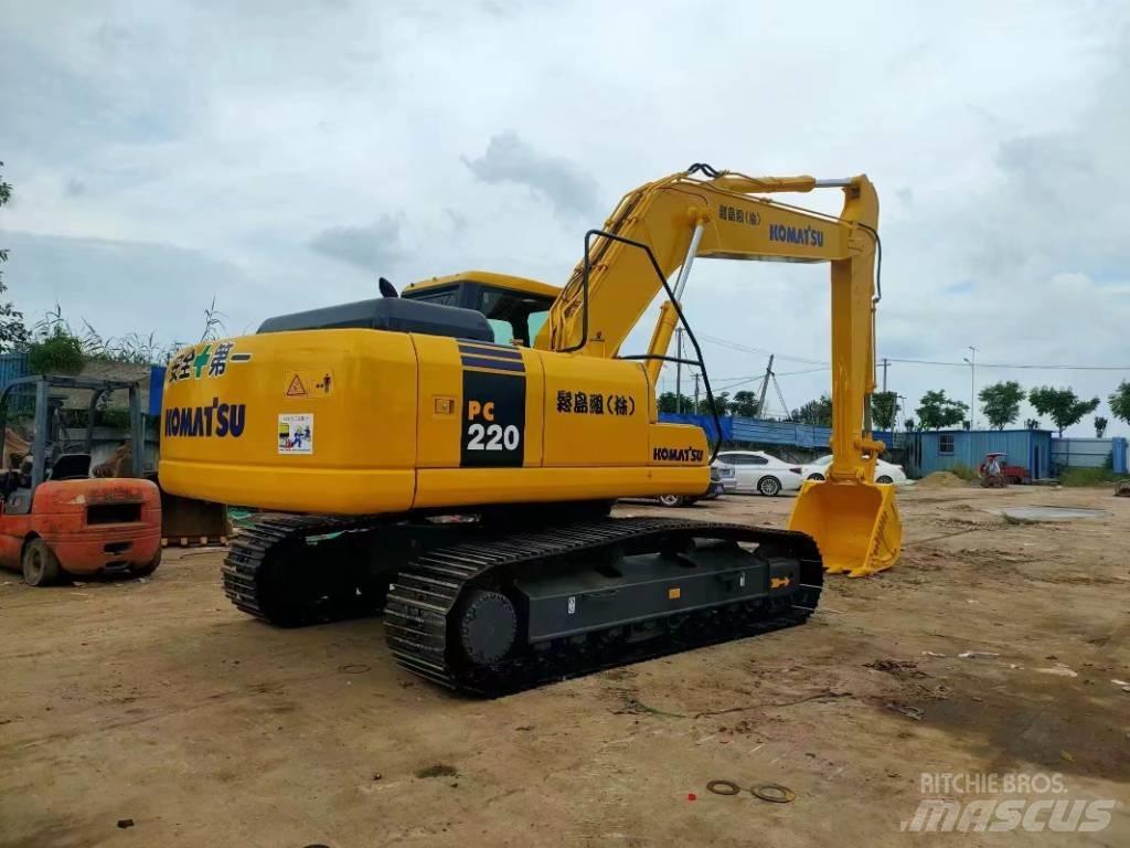 Komatsu PC 220 Bageri gusjeničari