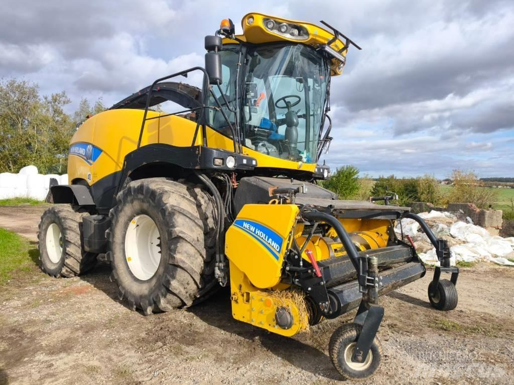 New Holland FR 850 Strojevi za krmu na vlastiti pogon