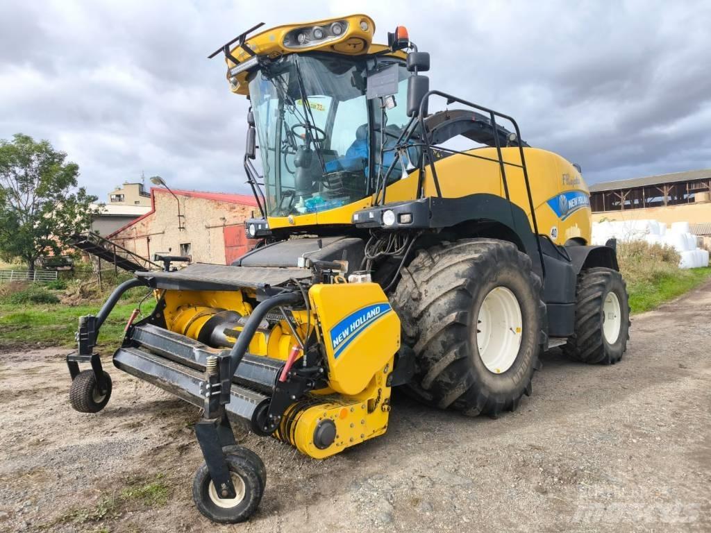 New Holland FR 850 Strojevi za krmu na vlastiti pogon