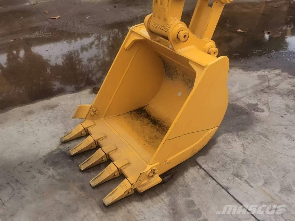 Komatsu PC 55 MR Bageri gusjeničari