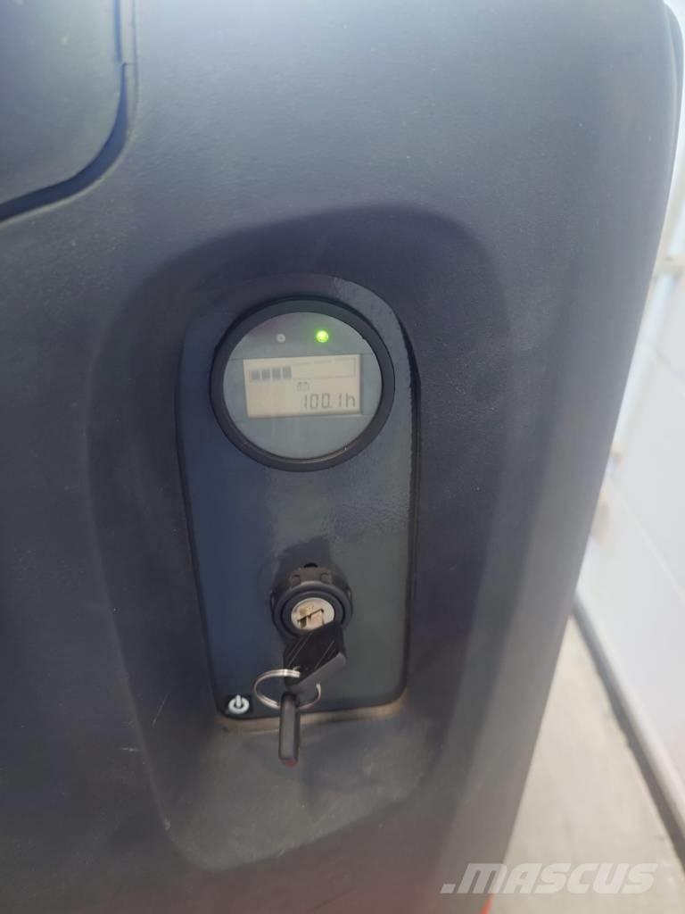 Linde T16P/1151-02 Nisko podizni električni viličar sa platformu