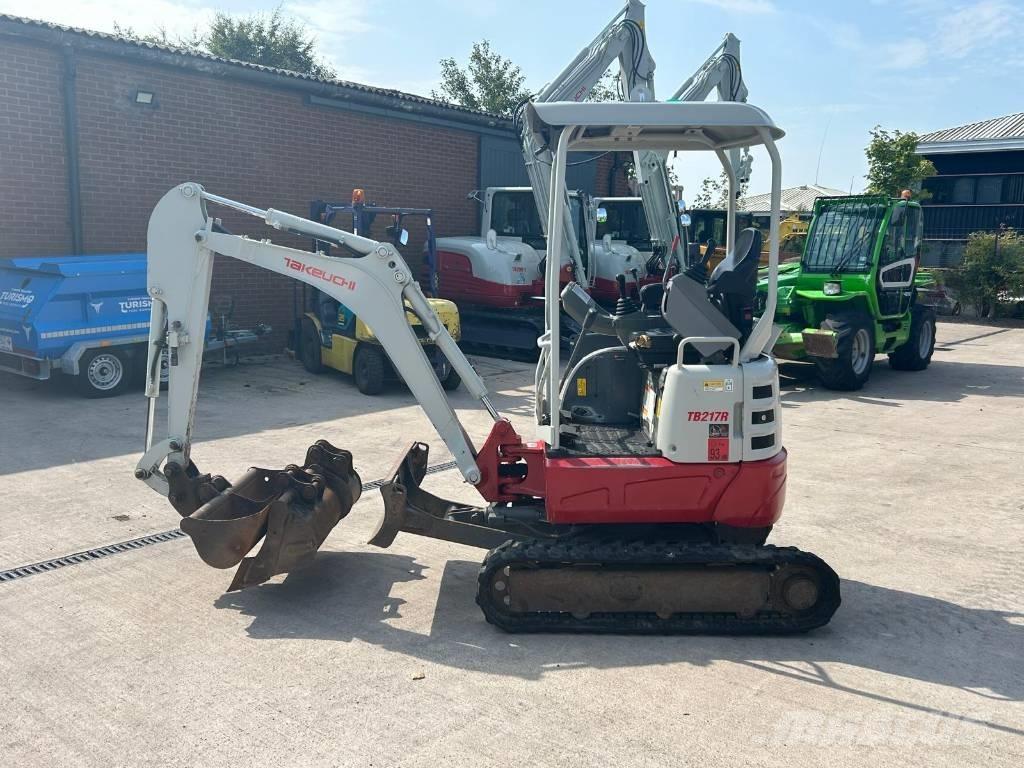 Takeuchi TB 217 R Mini bageri <7t