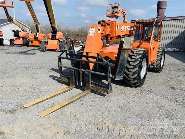 SkyTrak 10054 Teleskopski viličari