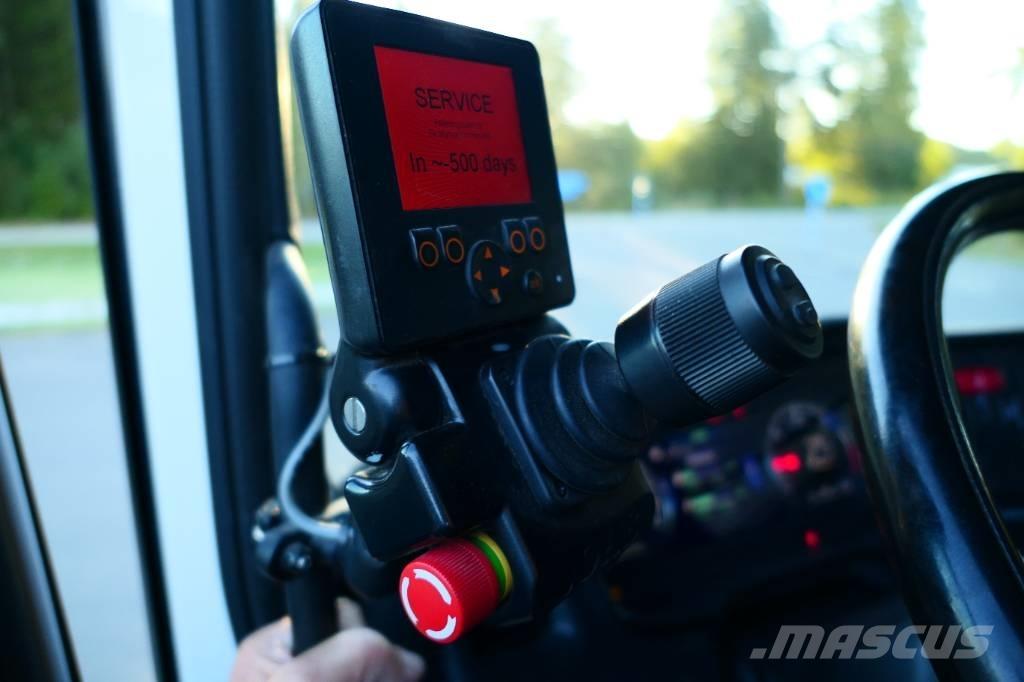 Scania R590B6x2nb Rol kiper kamioni s kukama za dizanje