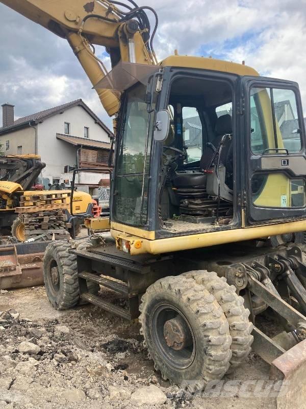 Komatsu PW 170 ES-6K Bageri na kotačima