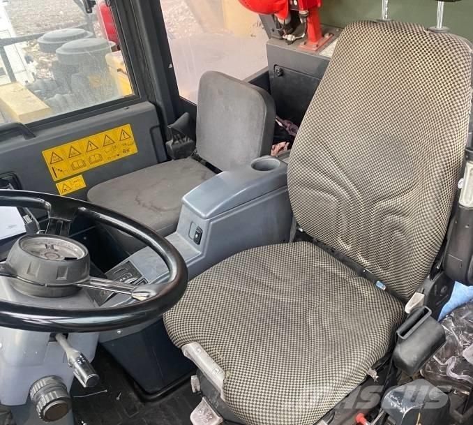 Komatsu HD405-7 Kruti damperi