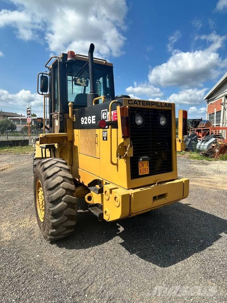 CAT 926 Utovarivači na kotačima