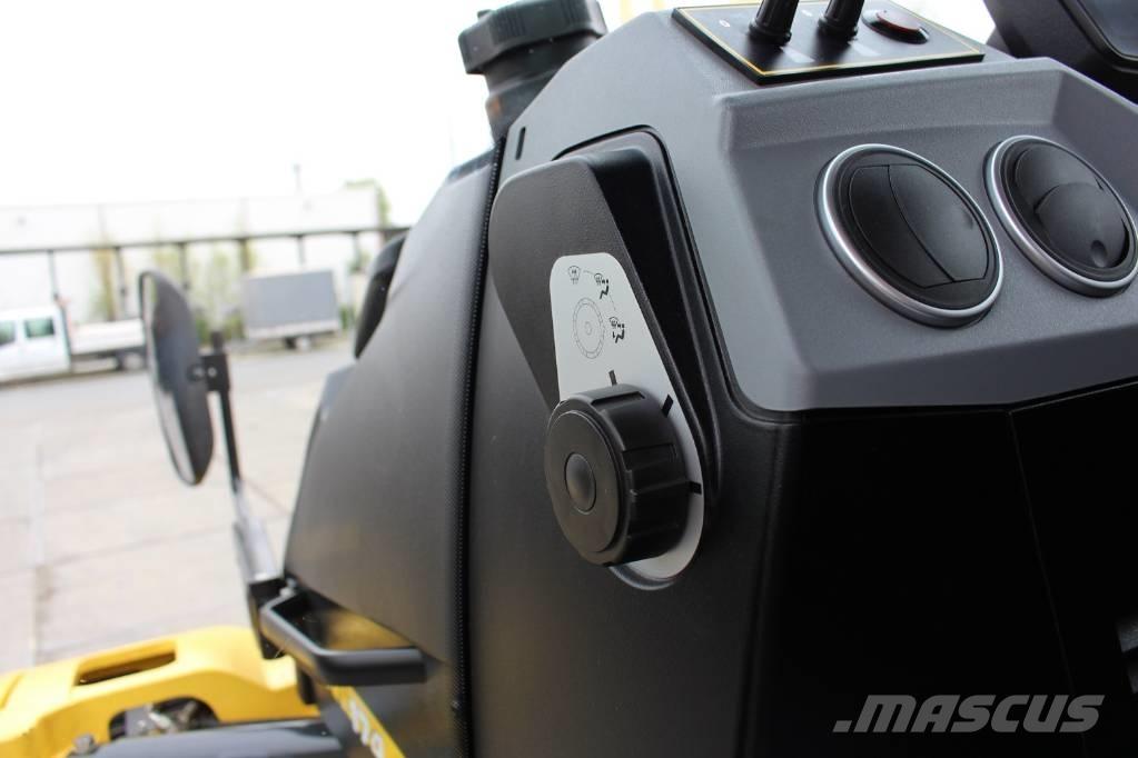 Bomag BW 174 AP-5 AM Valjci sa dvojnim bubnjem