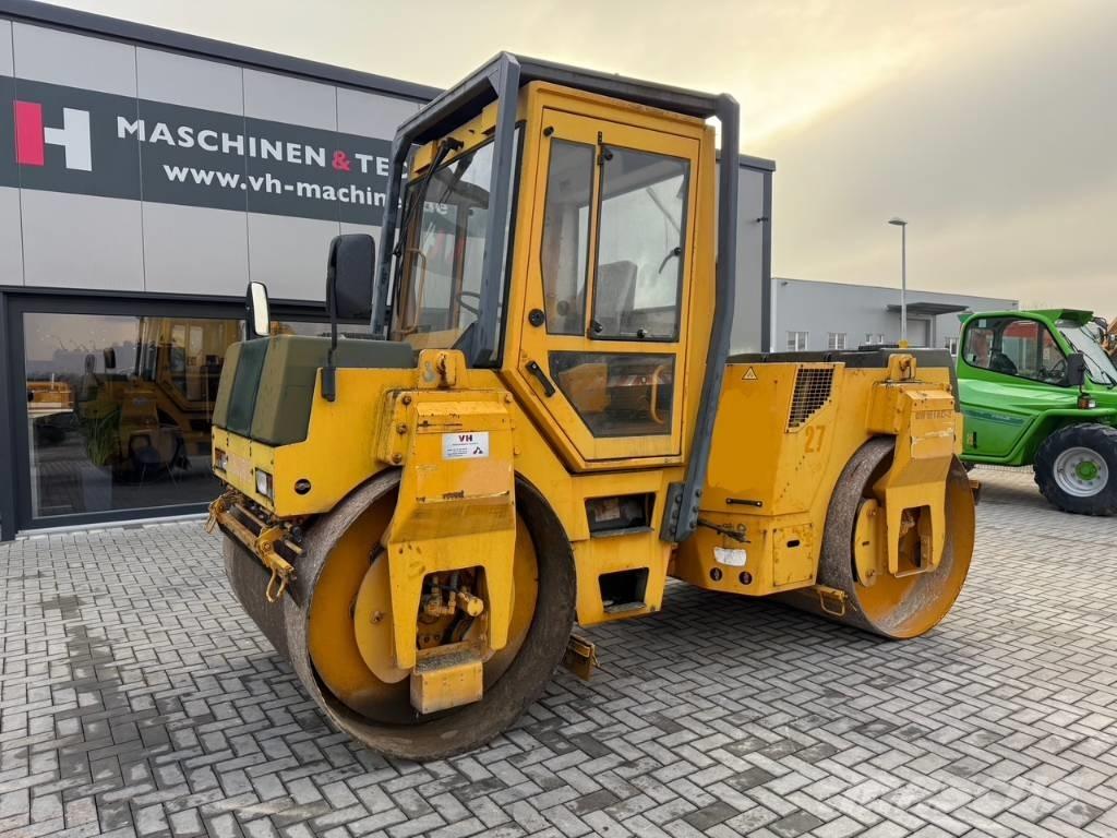 Bomag BW 151 AD-2 Valjci sa dvojnim bubnjem