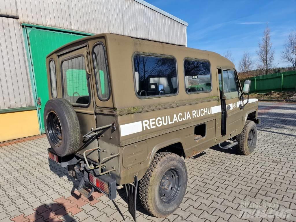  Tarpan Honker 2324 Terenska vozila