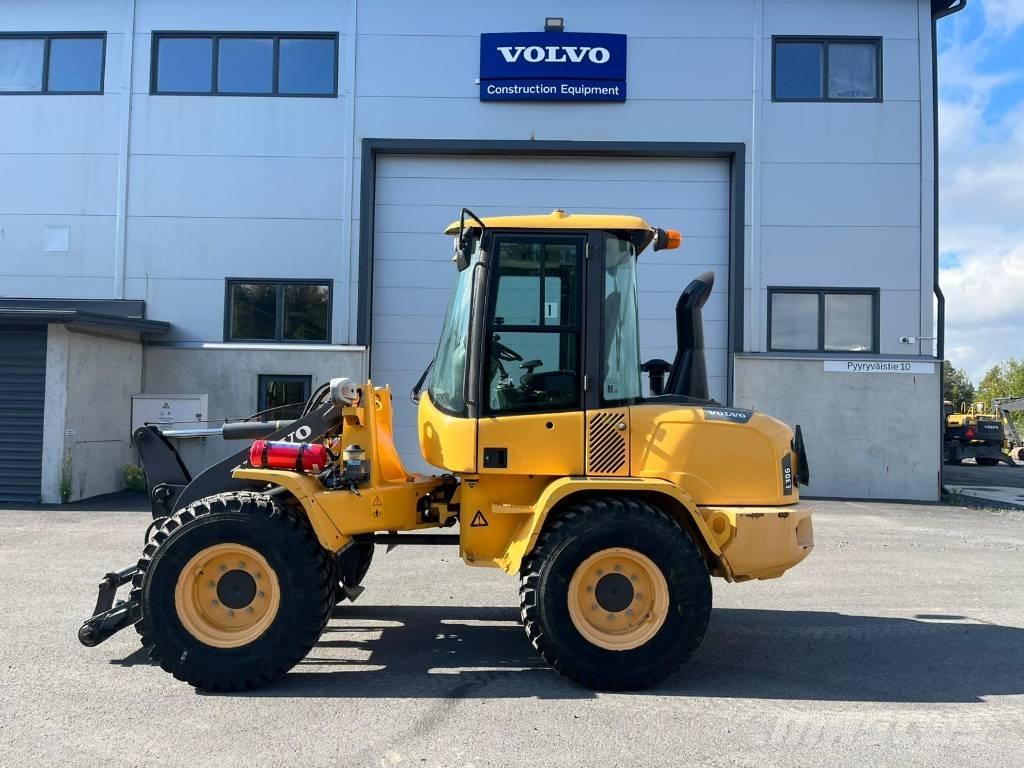 Volvo L 30 G Utovarivači na kotačima