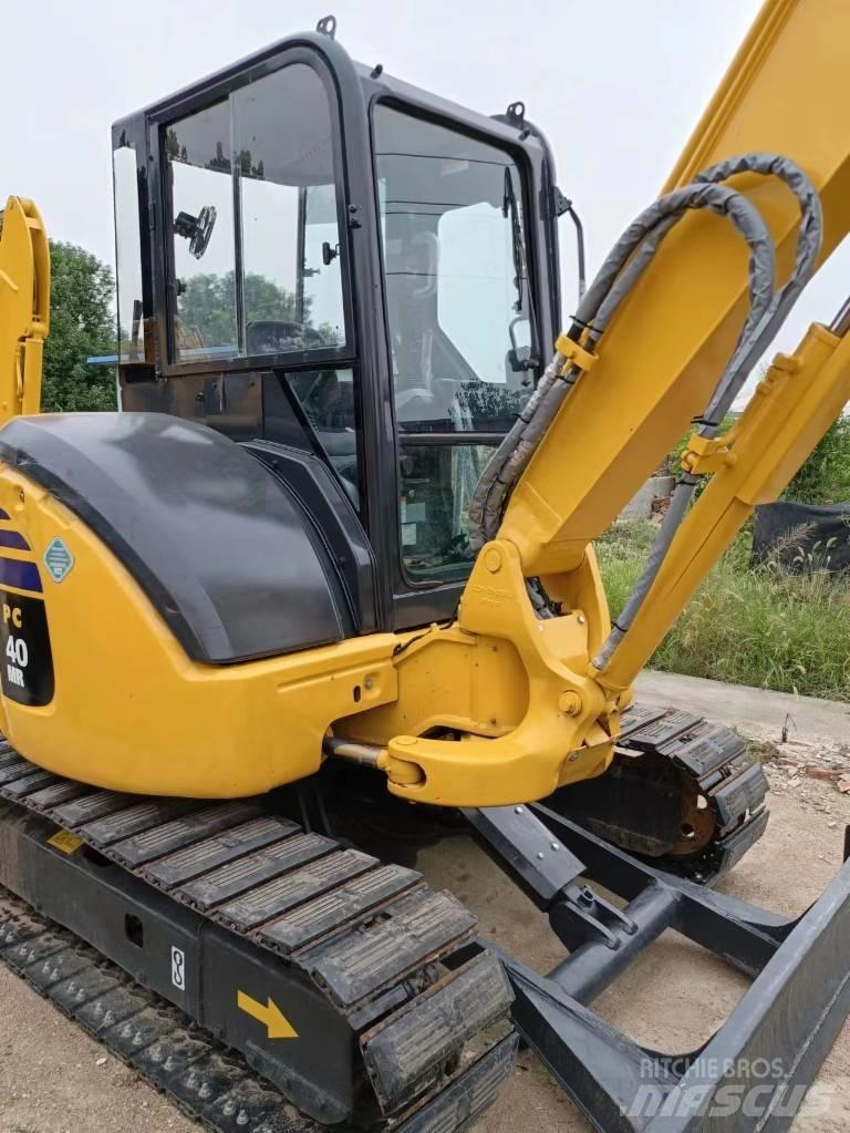 Komatsu PC 55 MR Bageri gusjeničari