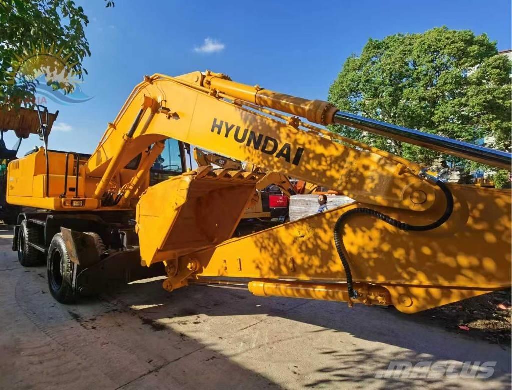 Hyundai r210w-7 Bageri na kotačima
