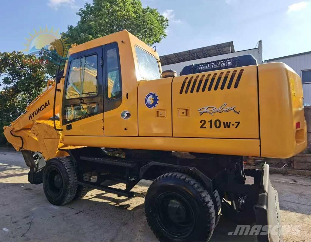 Hyundai r210w-7 Bageri na kotačima