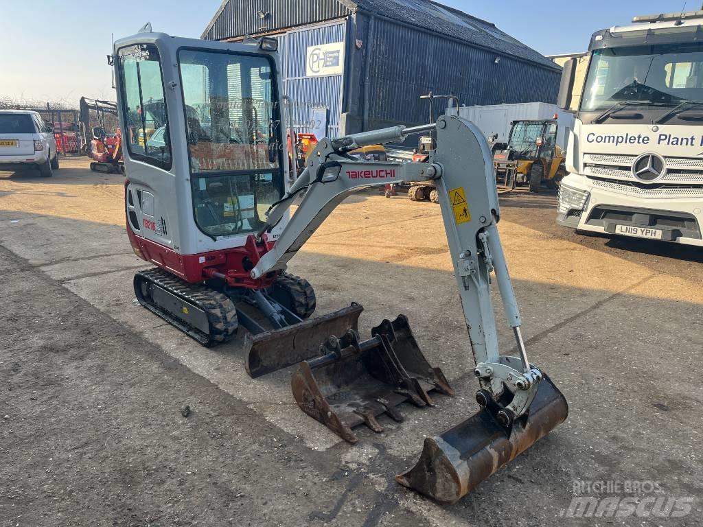 Takeuchi TB 216 Mini bageri <7t