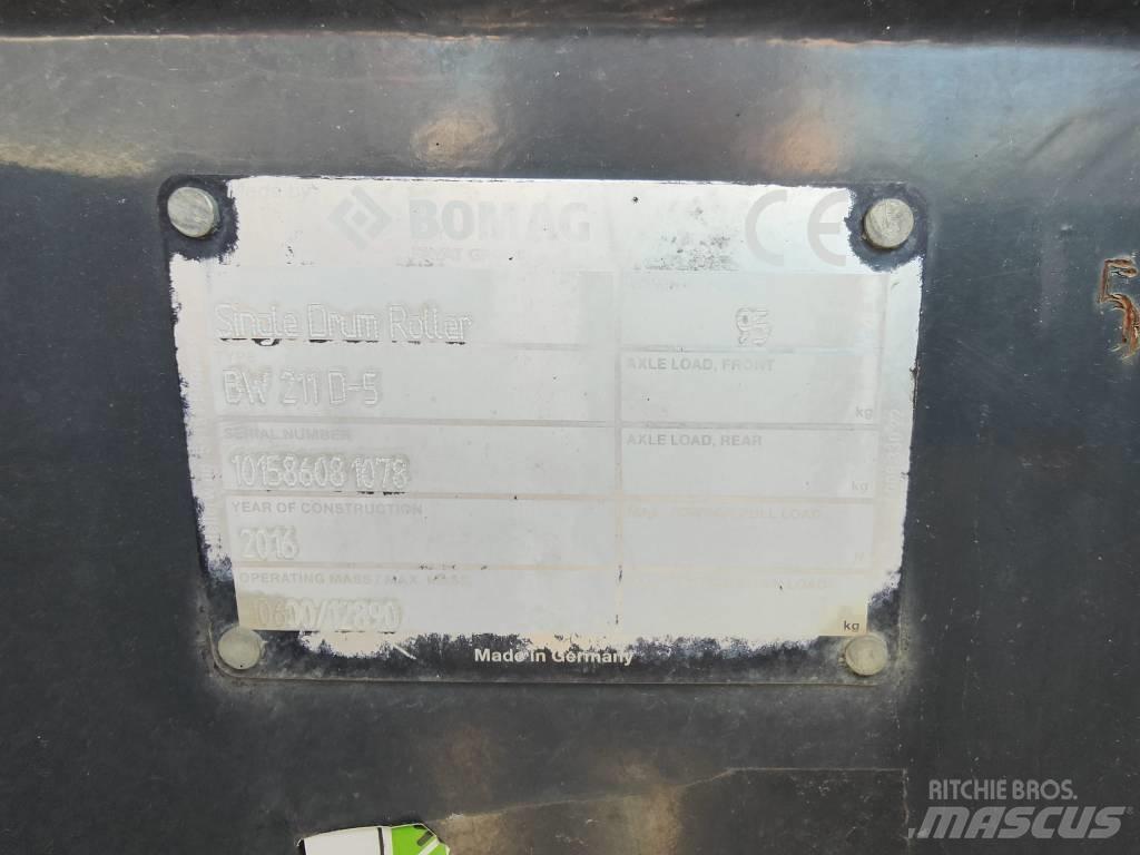 Bomag BW 211 D-50 Gumeni valjci na kotačima