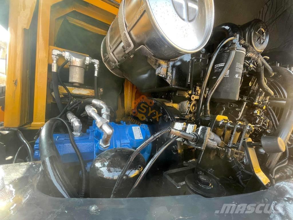 Hyundai 60w Bageri na kotačima