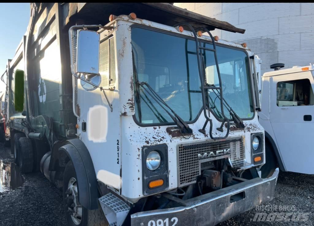 Mack MR600 Kamioni za otpad
