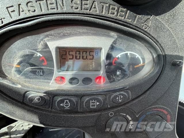 Bobcat E 35 Mini bageri <7t