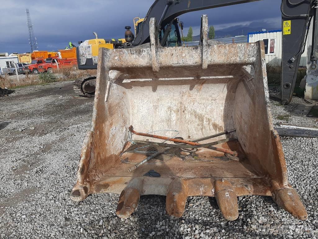 Hitachi ZX 670 LC H Bageri gusjeničari