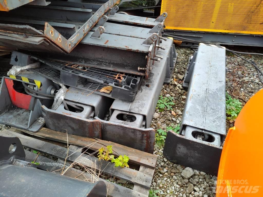 MEKA Hydraulic legs Ostali priključci i komponente
