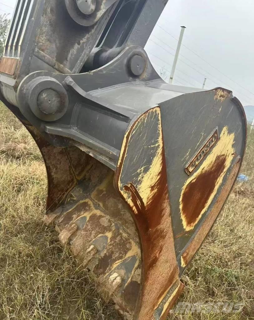 Volvo EC 380 Bageri gusjeničari