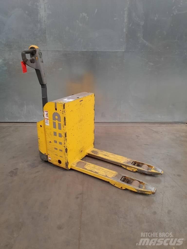 UniCarriers PLL180 Nisko podizni električni viličar