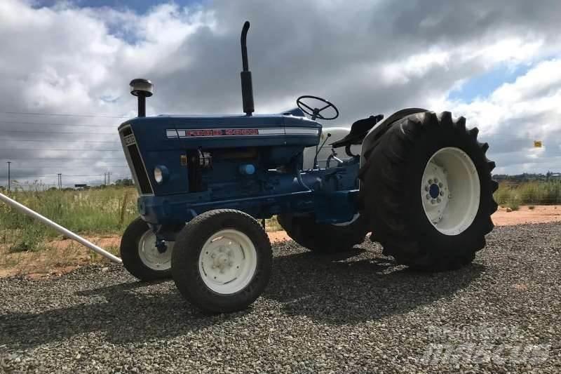 Ford 500 Tractor Traktori