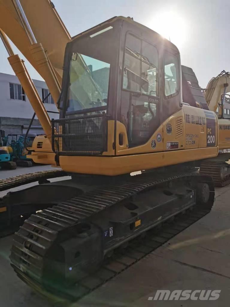 Komatsu PC 200-7 Bageri gusjeničari
