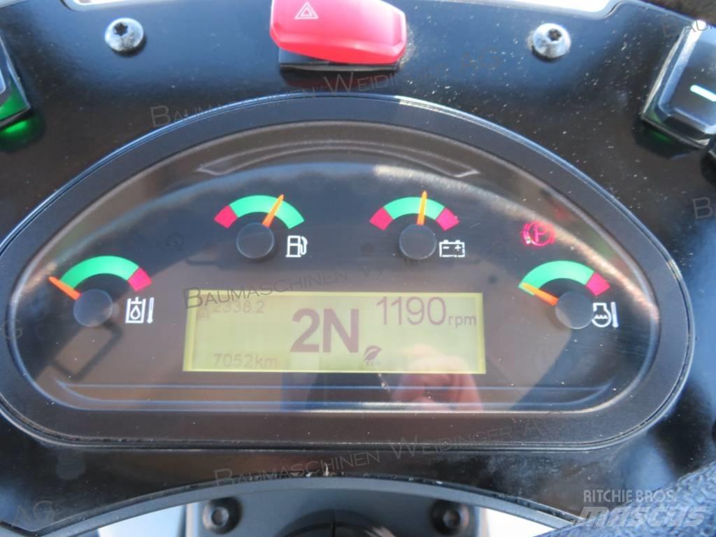 CAT 906M Utovarivači na kotačima