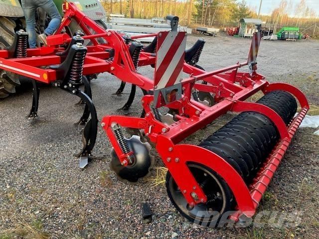 Horsch Terrano 3 FX Kultivatori