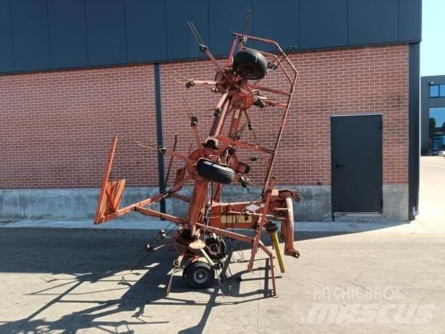 Kuhn GF6301 MH Okretači i sakupljači sijena