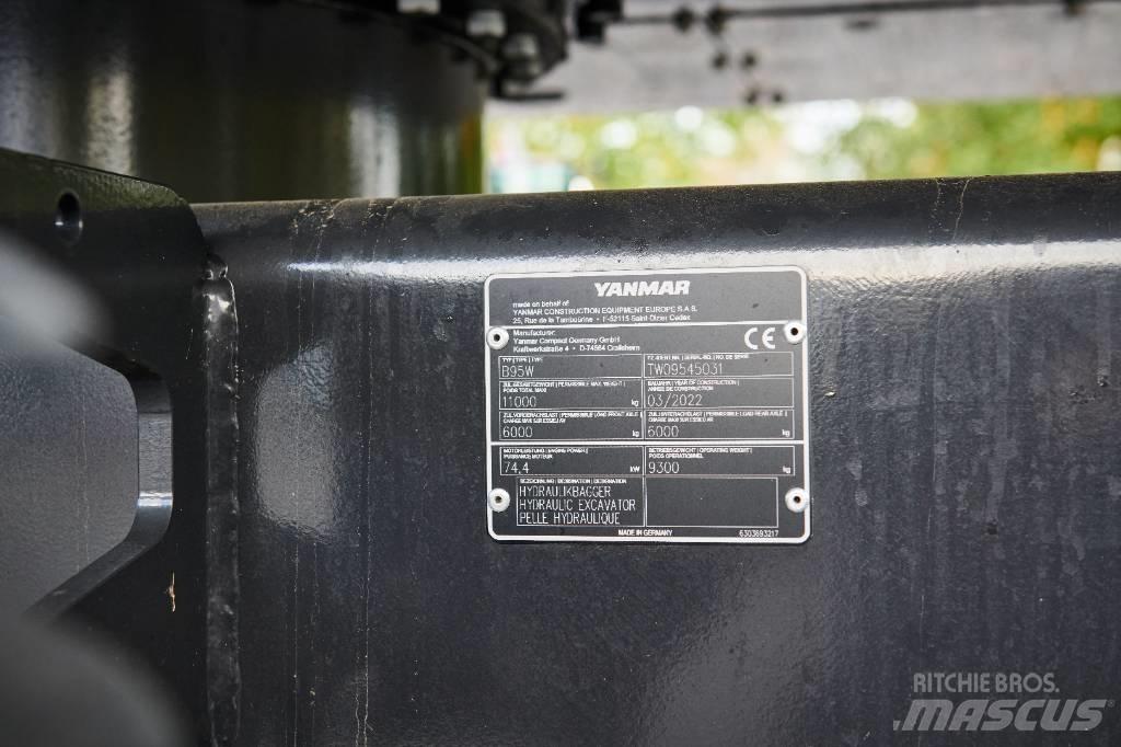 Yanmar B95W Bageri na kotačima