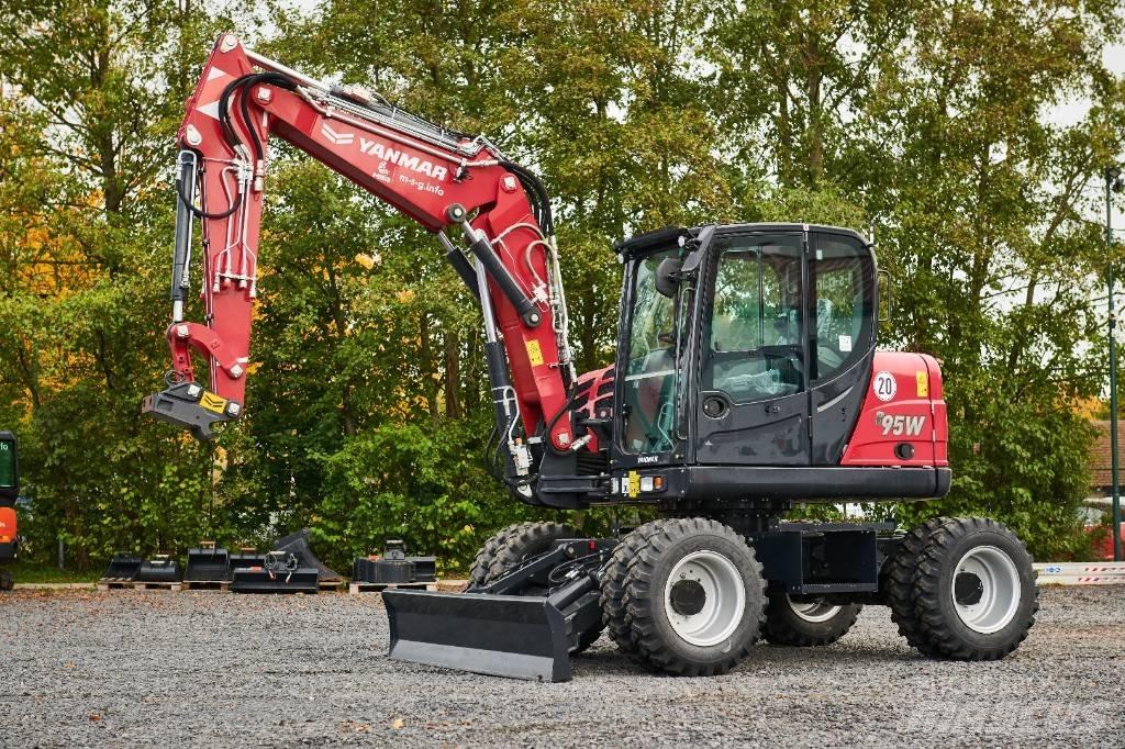 Yanmar B95W Bageri na kotačima