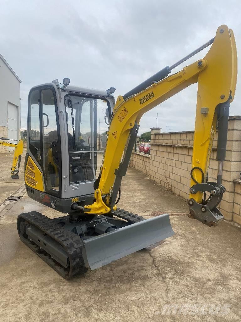 Wacker Neuson ET 24 Mini bageri <7t