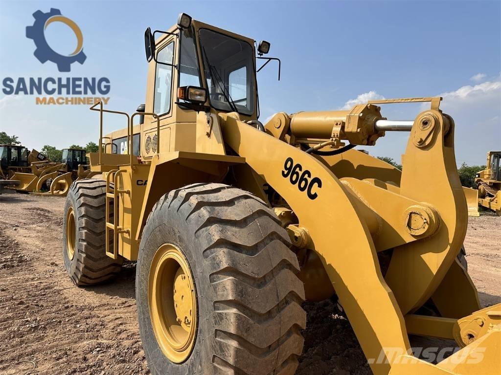 CAT 966C Utovarivači na kotačima