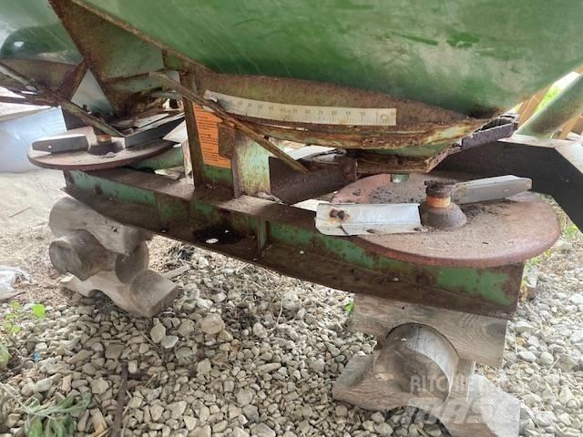 Amazone ZA-U 1500 Rasipači mineralnog  gnojiva