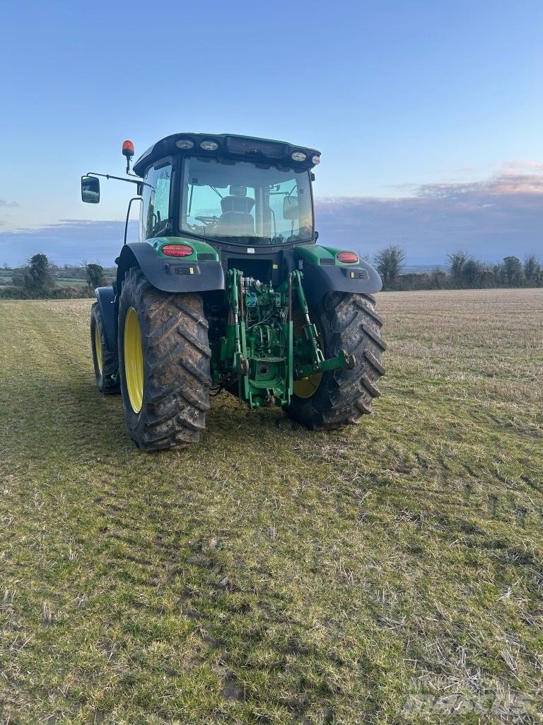 John Deere 6140 R Traktori