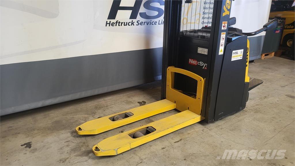 Yale MS12X Samopogonski ručni viličari