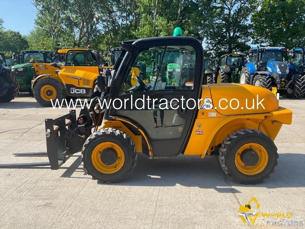JCB 520-40 Teleskopski viličari
