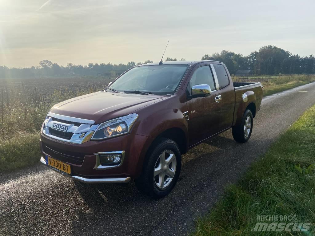 Isuzu D-MAX Kiperi