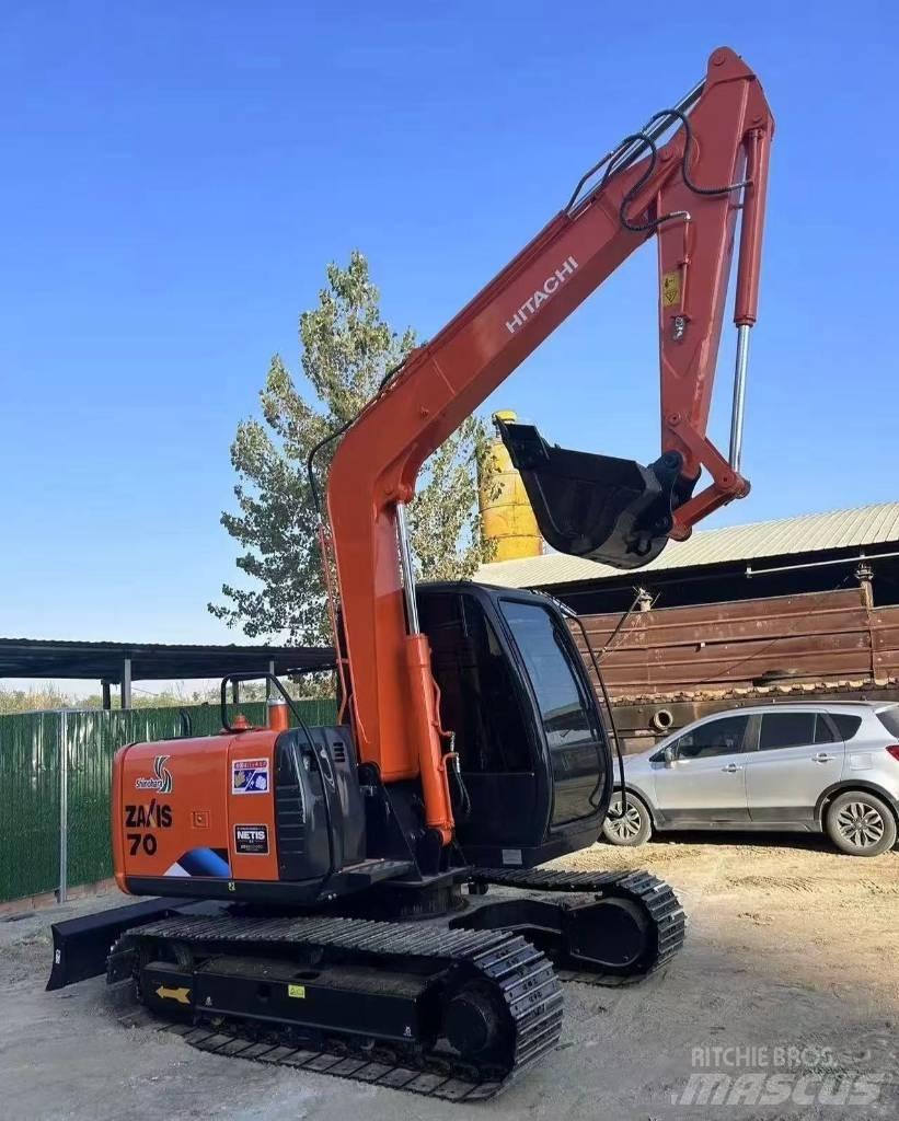 Hitachi 70 Bageri gusjeničari