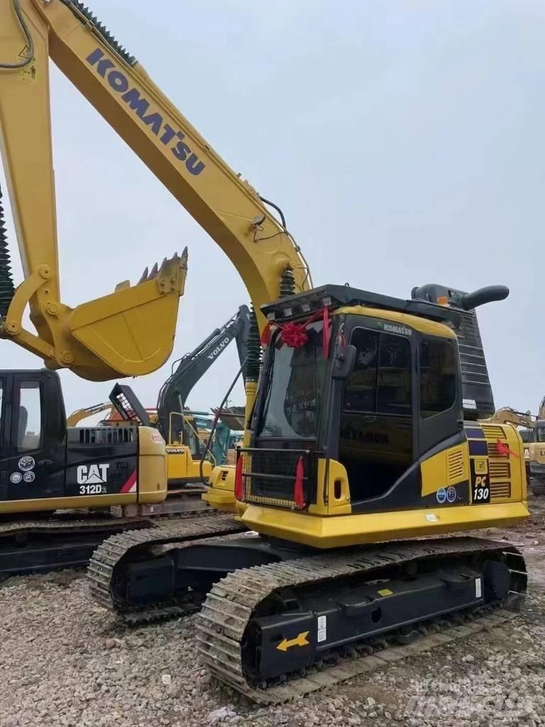 Komatsu PC 130-8 Bageri gusjeničari