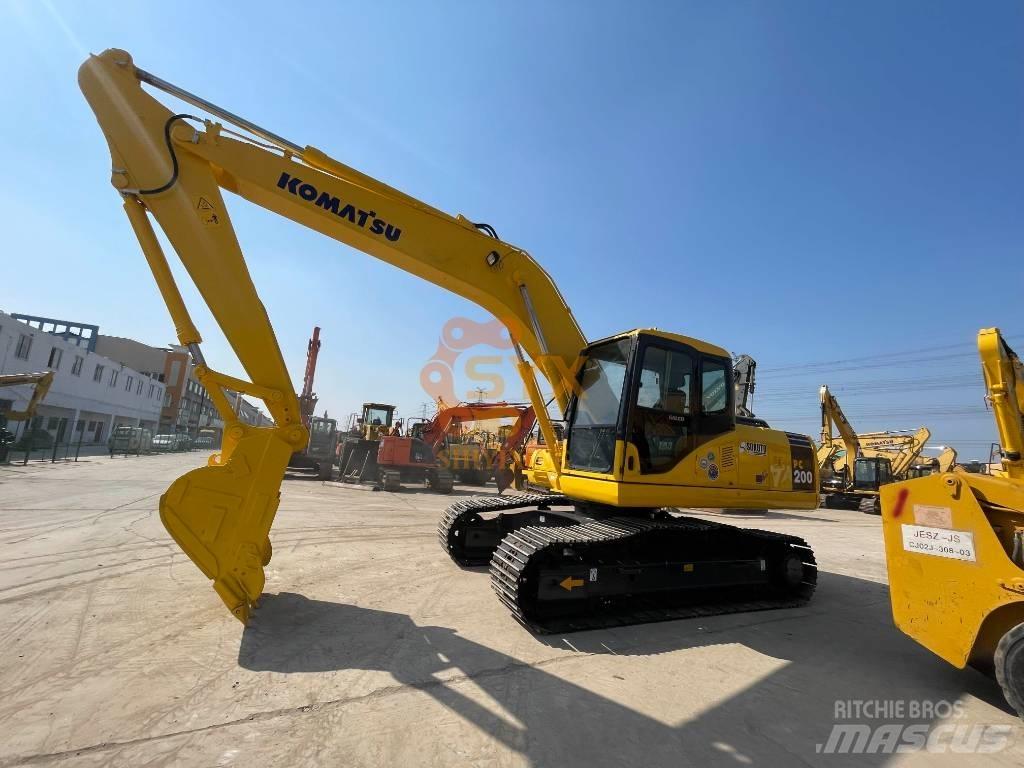 Komatsu PC 200 Bageri gusjeničari