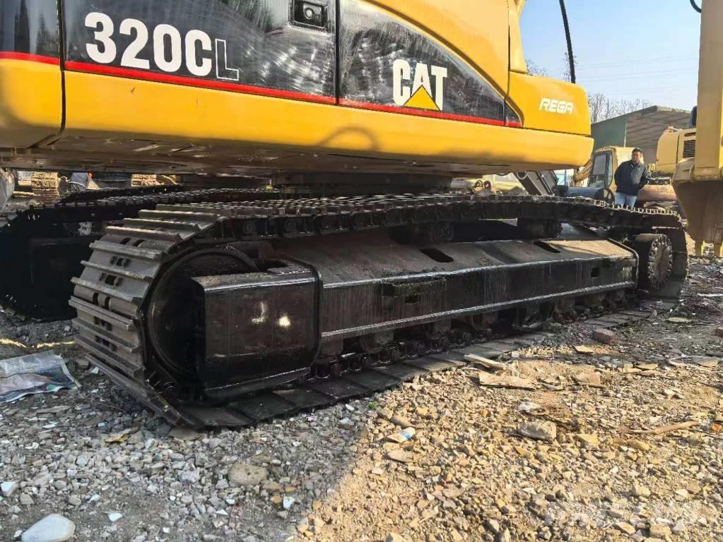 CAT 320 C L Bageri gusjeničari