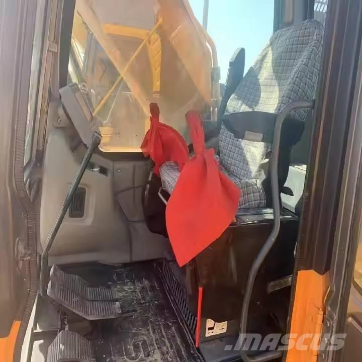 Sany SY 235 Bageri gusjeničari