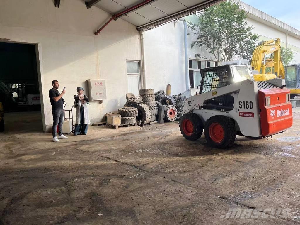 Bobcat S 160 Skid steer mini utovarivači