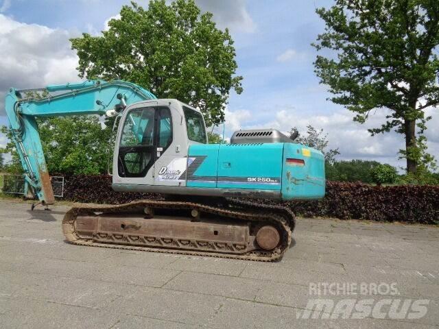 Kobelco SK250NLC Bageri gusjeničari