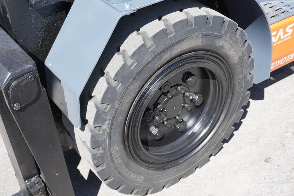 Toyota 52-8FDJF35 Dizelski viličari